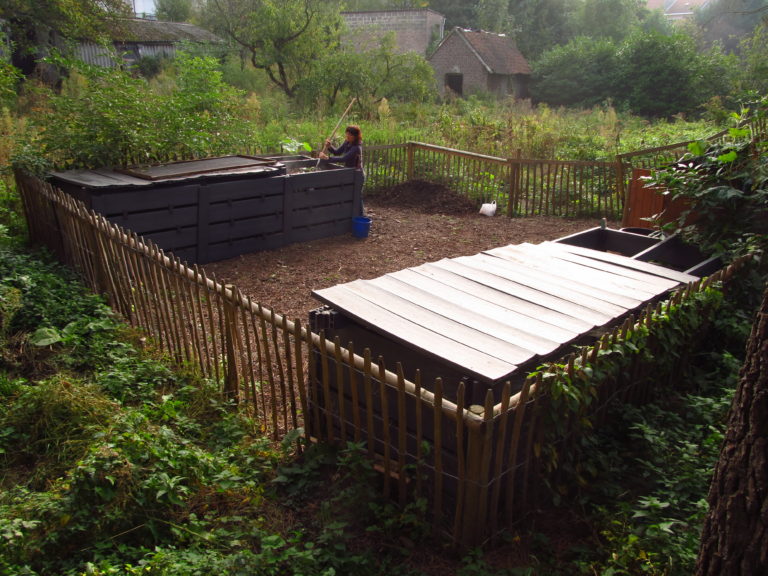 Composteur de jardin compostys